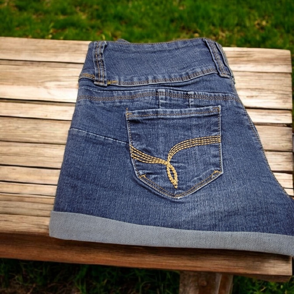 YMI Women's Juniors Blue Jeans Size 11